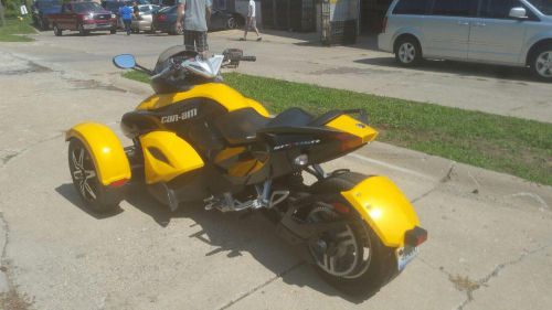 2008 can-am spyder