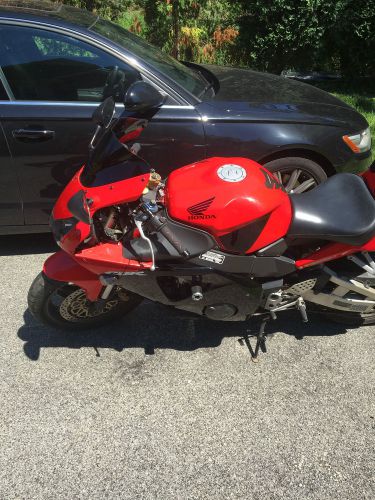 2002 Honda CBR