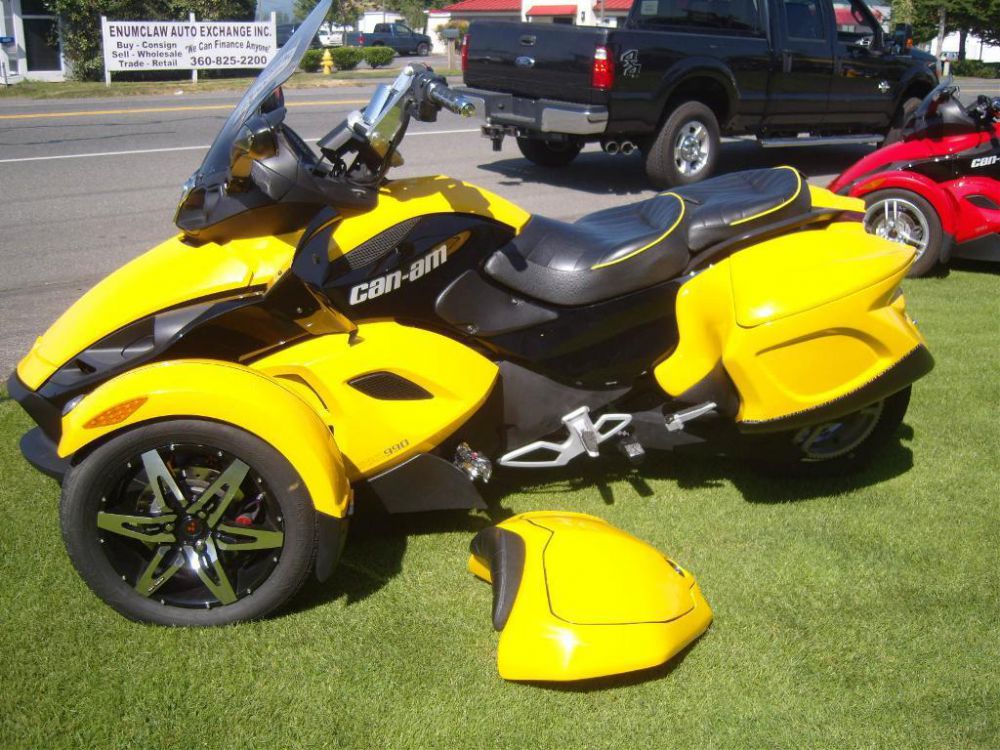 2009 Can-Am Spyder SE5 Sport Touring 