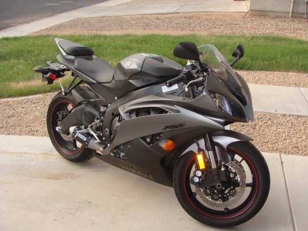 2013 yamaha r6 matte black o.b.o.