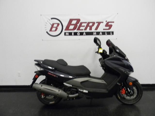 2013 kymco xciting 500r  scooter 