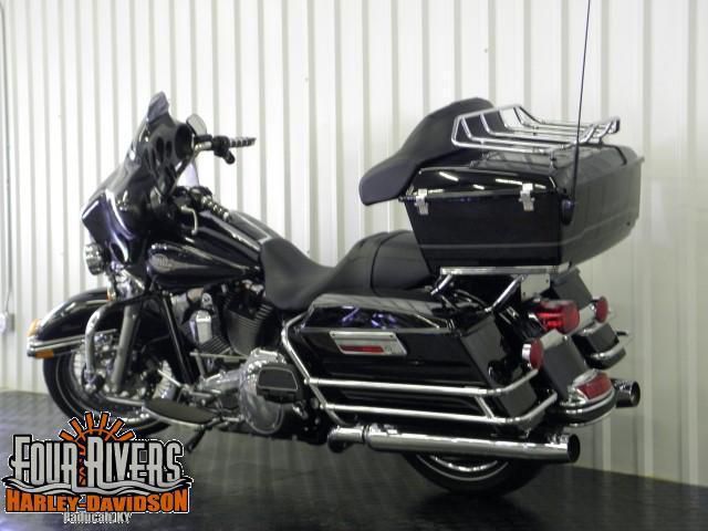 2010 Harley-Davidson FLHTC - Electra Glide Classic Touring 