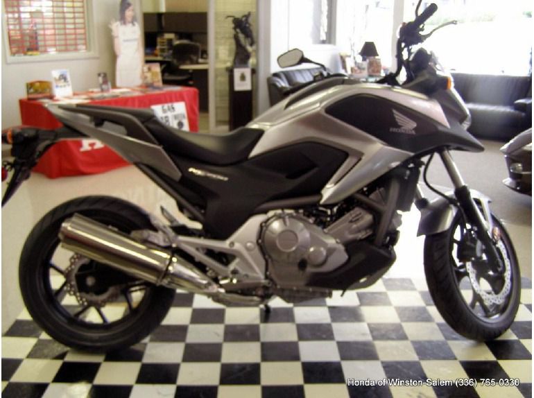 2012 honda nc700x 