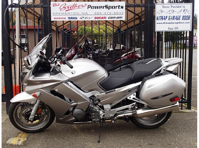 2010 Yamaha FJR 1300A 