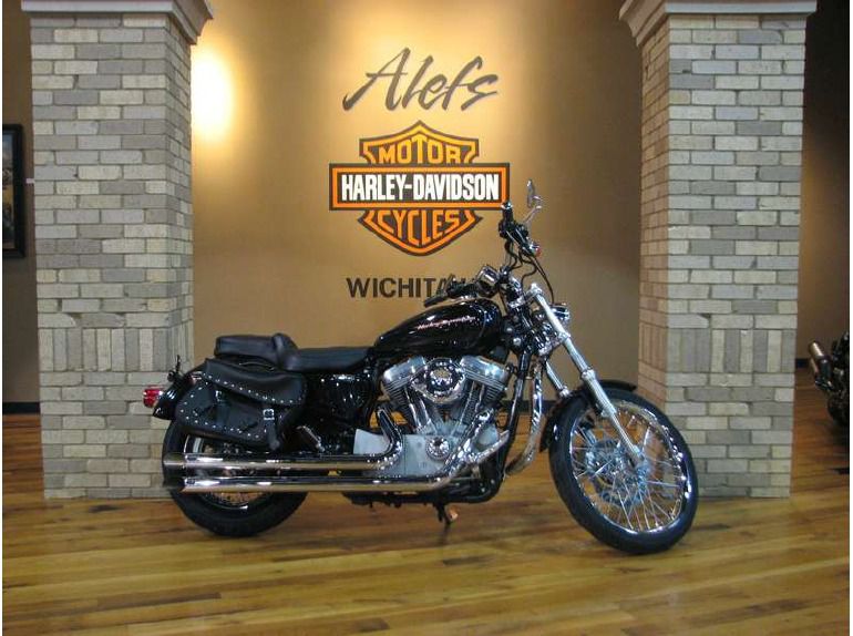 2006 Harley-Davidson Sportster 883 Custom 