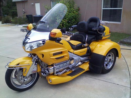 2001 honda gold wing