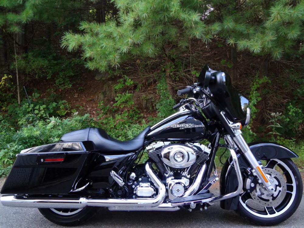 2013 Harley-Davidson FLHX Street Glide Touring 