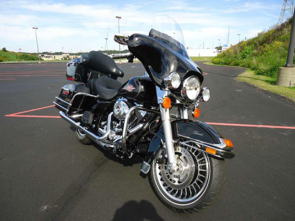 2009 Harley-Davidson FLHTC Electra Glide Classic Touring 