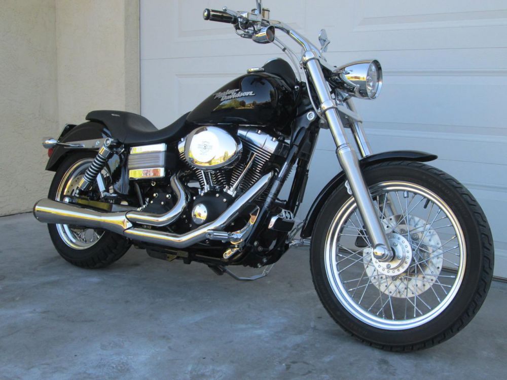 2006 harley-davidson dyna street bob  cruiser 