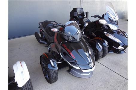 2013 can-am spyder rs-s - se5  sportbike 