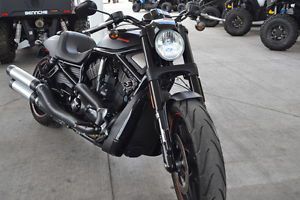 Harley-Davidson VRSCDX - Night Rod Special