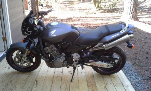 2003 Honda CB