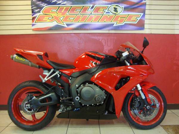 2007 Honda Cbr1000rr Low Miles 12,000!! Approving Everyone with a Job!