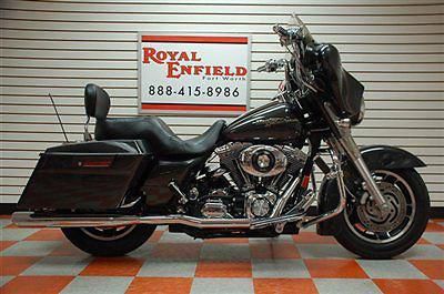 2006 harley flhx street glide low mile  nice upgrades great price financing call