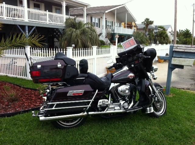 2005 harley davidson ultra classic 18000 miles hd air ride seat new stock seat