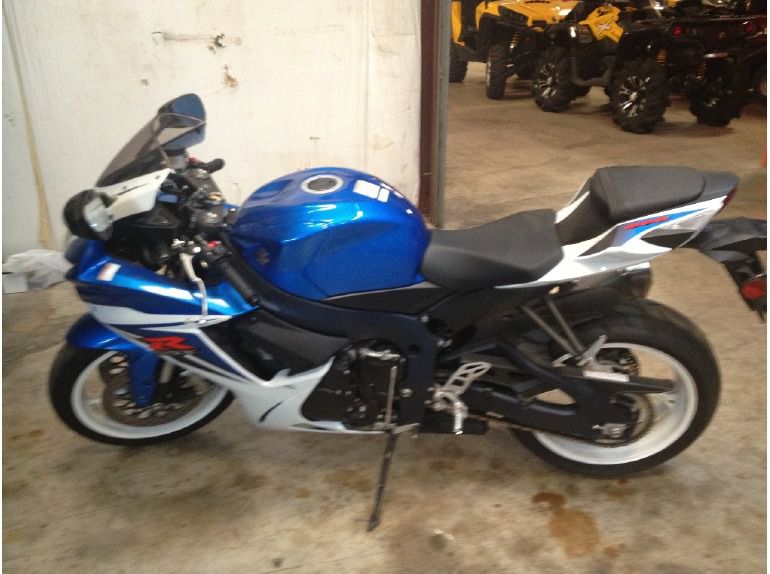 2011 suzuki gsxr600 