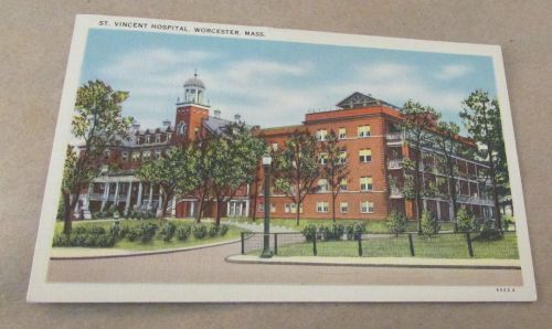 Old Postcard&lt;&lt;WORCESTER, MASSACHUSETTS&gt;{ ST. VINCENT HOSPITAL }