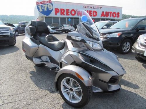 2012 can-am spyder rt