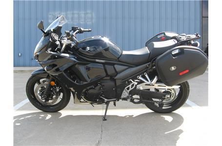 2011 Suzuki BANDIT Sportbike 