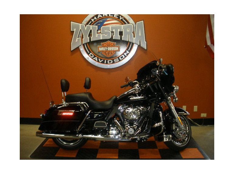 2013 Harley-Davidson FLHTK - Electra Glide Ultra Limited 