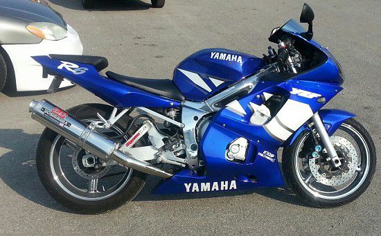 2001 Yamaha R6