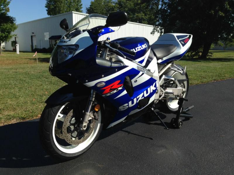 2003 suzuki gsxr 750 sport bike