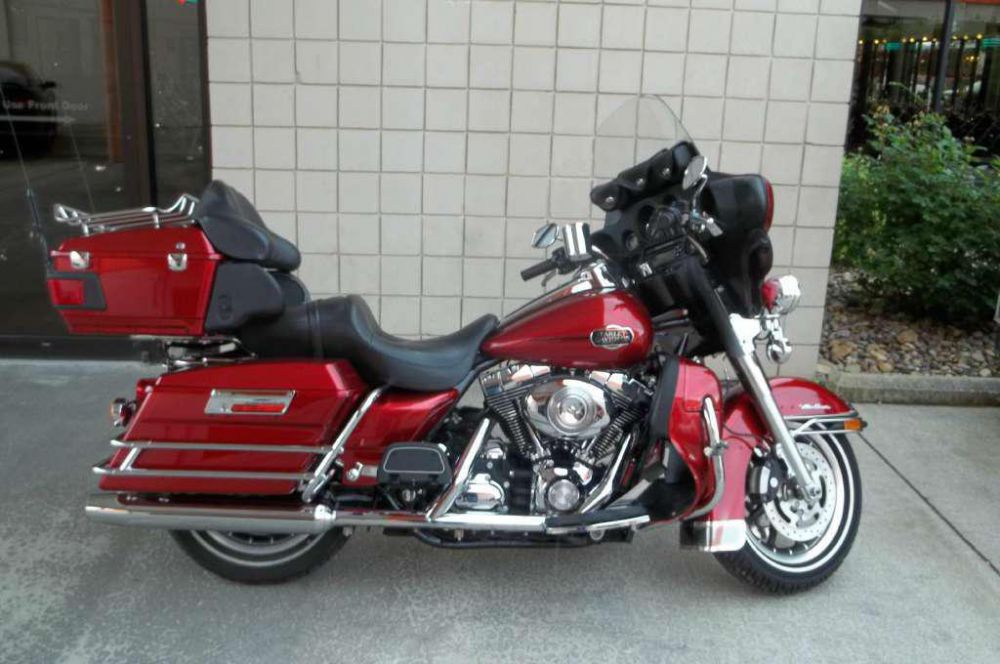 2008 harley-davidson flhtcu ultra classic electra glide  touring 