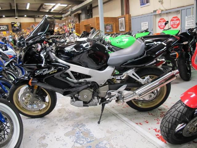 2004 Honda VTR1000 SUPER HAWK Sportbike 