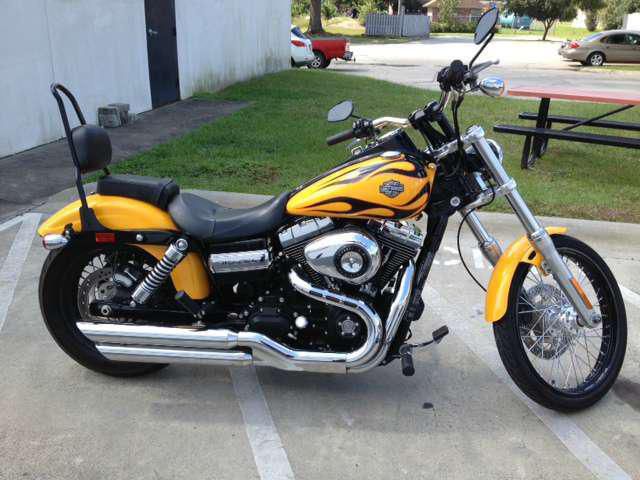 2011 harley-davidson fxdwg dyna wide glide  cruiser 