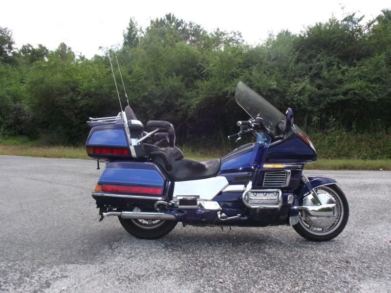 1993 HONDA GOLDWING GL1500 SE MOTORCYCLE (LOW MILES)