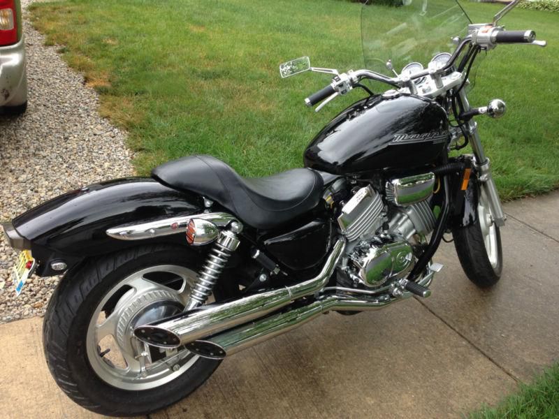 1998 Honda Magna VF750C only 3615 miles