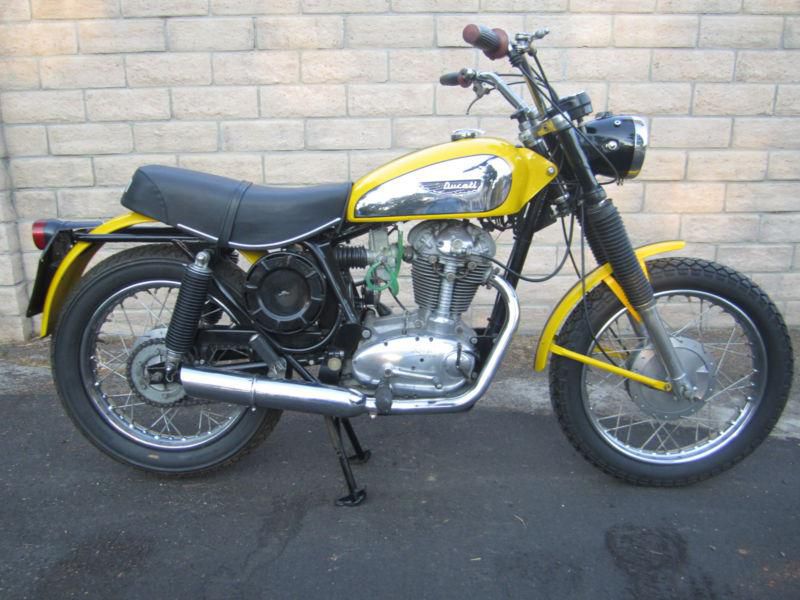 1970 DUCATI 450 SCRAMBLER. EXCELLENT CONDITION.