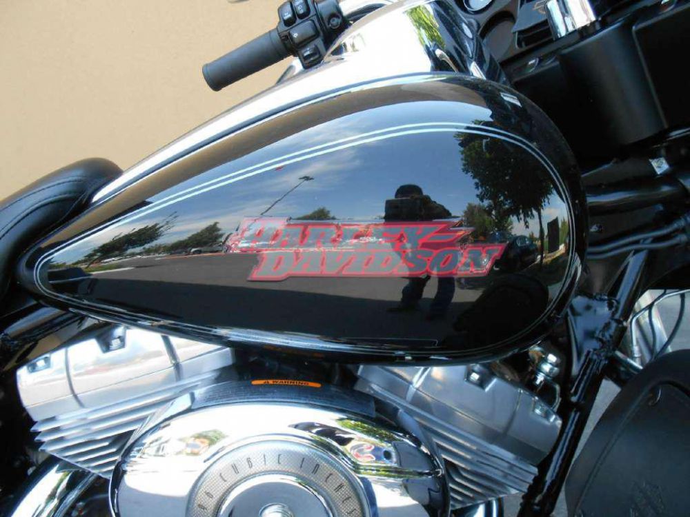 2008 Harley-Davidson FLHT Electra Glide Standard Touring 