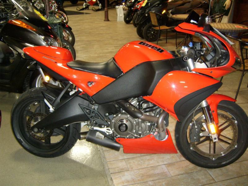 2009 buell 1125 r - low mileage - clean and fast