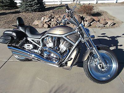 Harley-davidson : vrsc 2004 harley davidson vrsca v-rod.