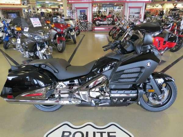 2013 honda gold wing f6b  touring 