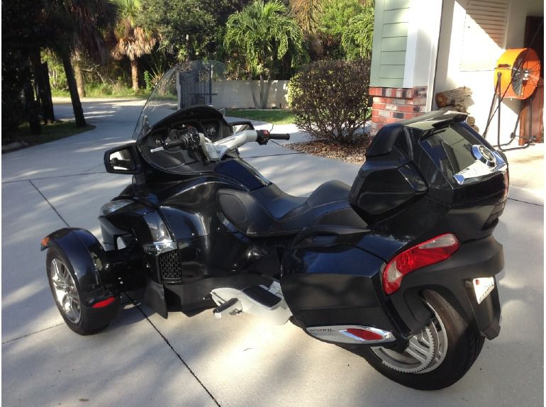 2010 Can-Am Spyder RT-S SM5 