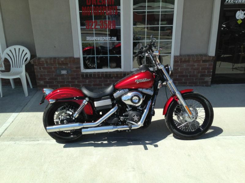 2012 Dyna Street Bob ONLY 228 MILES! EMBER RED SUNGLO! BEST DEAL ANYWHERE!