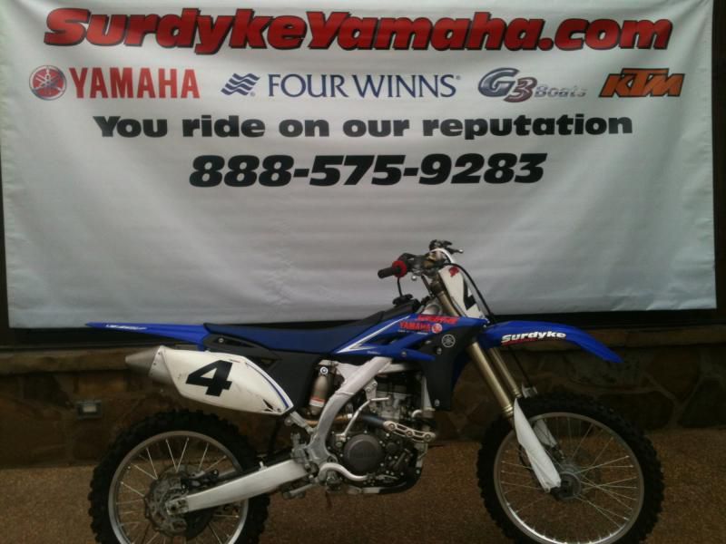 2010 yamaha yz250f  dirt bike 