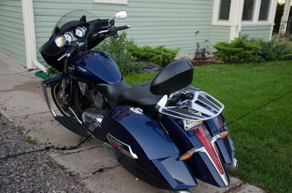 2011 Victory Cross COUNTRY Cruiser 