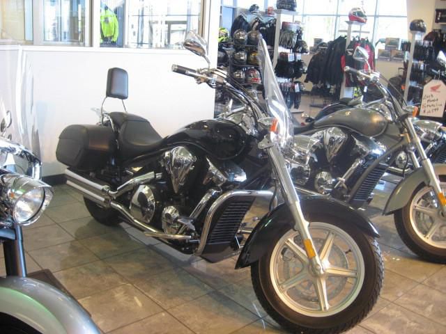 2011 Honda INTERSTATE Cruiser 