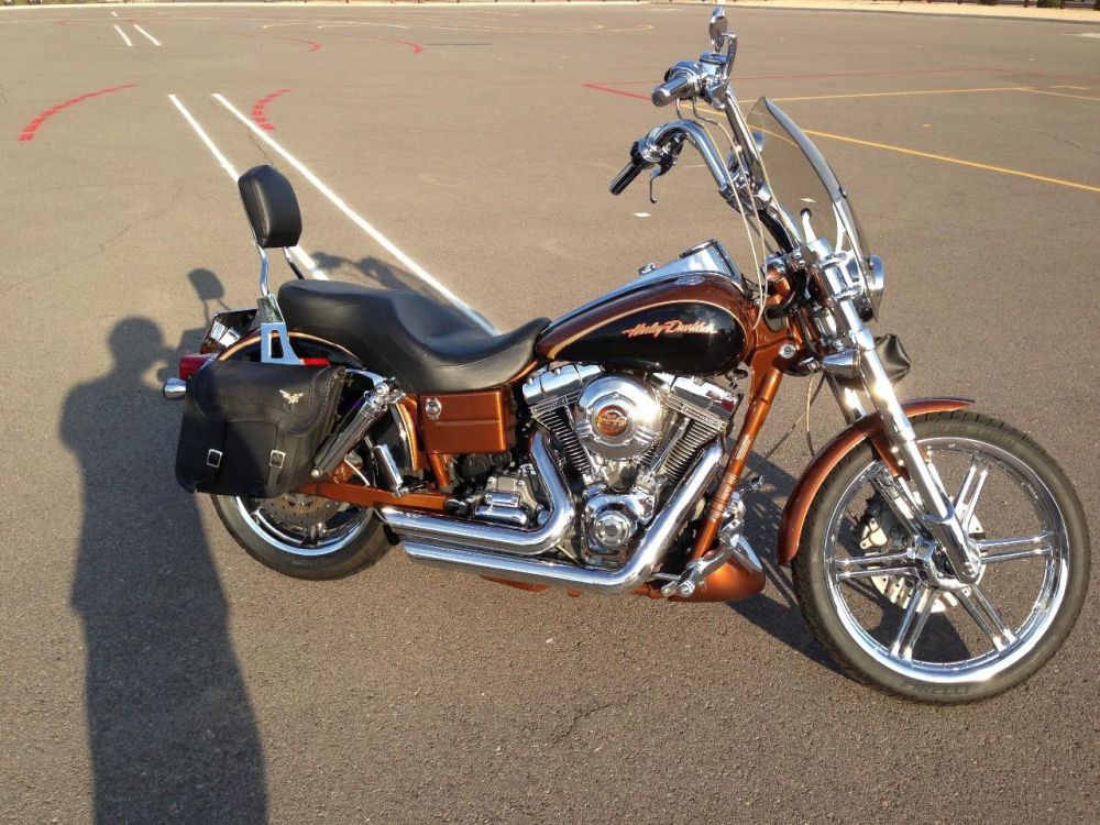 2008 Harley-Davidson Dyna CVO Cruiser 