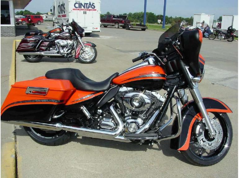 2012 Harley-Davidson FLHTP Cruiser 