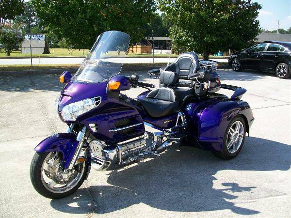 1832cc Five-speed including overdrive plus electric reverse Honda Gold Wing Ill