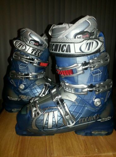 Tecnica vento 8 blue ski boots 304mm