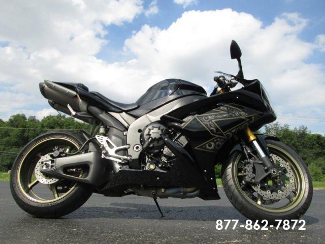 2008 Yamaha YZF R1 Sportbike 