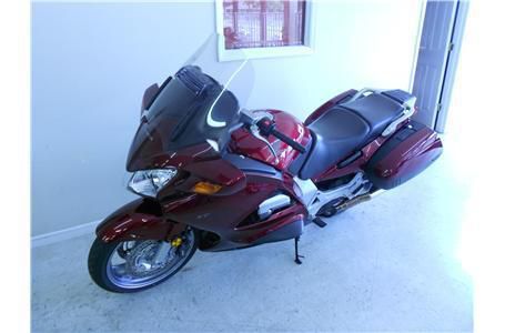 2005 Honda ST1300A6 Sport Touring 