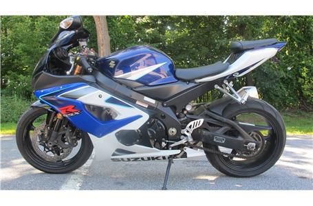 2006 Suzuki GSX-R1000 Sportbike 