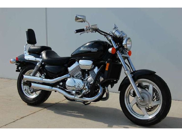 2002 honda magna 