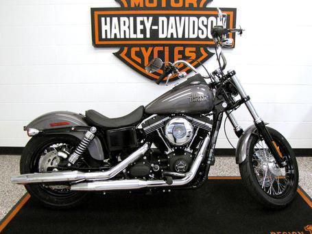 2014 Harley-Davidson Street Bob - FXDB Standard 